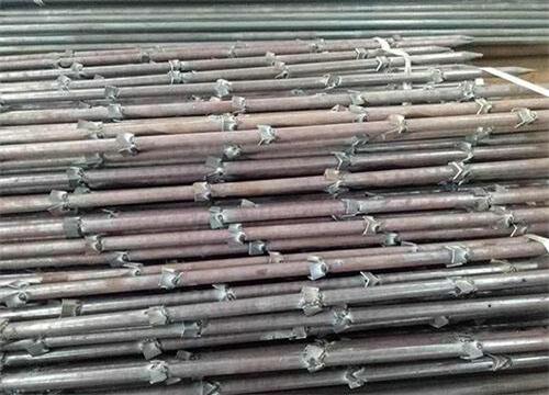 龙港隧道钢花管